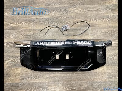 Накладка на багажник Toyota Prado 150 13-17 черная +хром