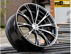 Комплект дисков R18 8,0J ET+30 5*114,3 Vossen VPS 3313 Flow Forming Черный с полированными лучами (FF016-3)