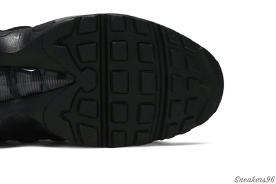 Nike Air Max 95 Черные/Black Мужские (41-45)