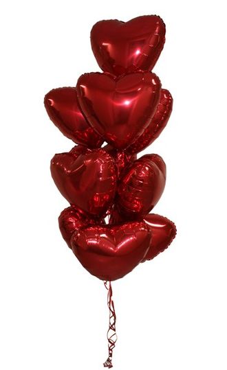 10 красных сердец воздушных шара