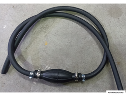 Шланг для подкачки бензина с грушей 1,5 м. 4 хомута