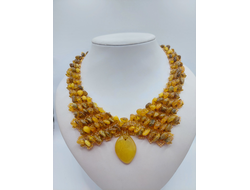 Колье из Чешского бисера и натурального янтаря 00995