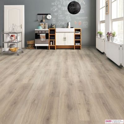 Ламинат Haro Tritty 100 Gran Via Дуб Эмилия Вельвет Серый 538770 32 класс толщина 8 мм с фаской 2.68 м2