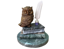 "Сова на книгах", бронза/камень/кость