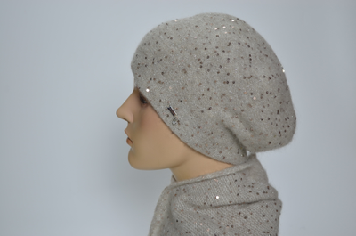 Итальянский шарф платок и берет вязаный комплект бежевый