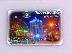 Гибкий сувенирный магнит на холодильник 8х6 см. с фото вечернего Новосибирска