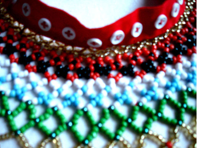 Украшение из бисера "Ожерелок"