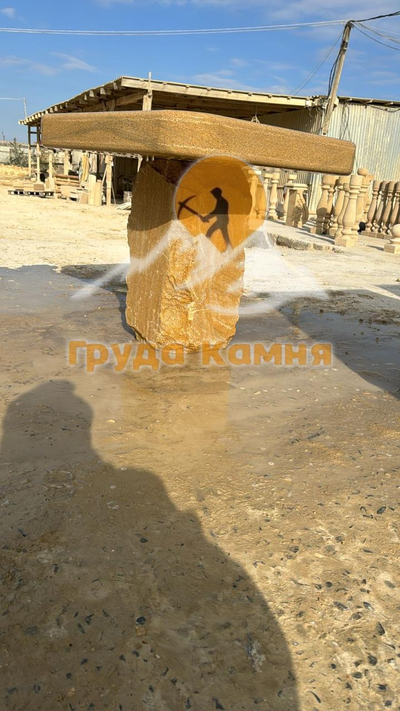 Столы  столешницы из полированного Гелинбатанского ракушечника