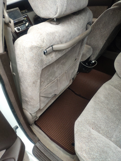 Toyota Crown IX S140 1991-1995