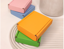 ЦВЕТНЫЕ КОРОБКИ С ОТКИДНОЙ КРЫШКОЙ