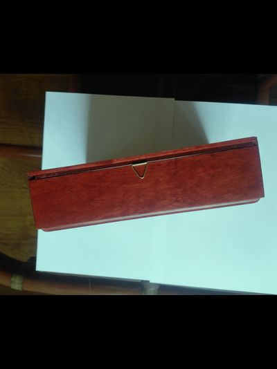 Киот деревянный с багетной рамой "под золото" для иконы формата 13х16см.