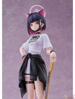 Фигурка 1/7 Кадзуса Кёяма (Kazusa Kyoyama Band)