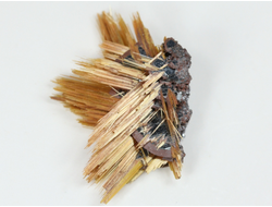 Редкость! Рутил свободного роста, сростки "звезды" золотистых игольчатых кристаллов на кристаллах гематита, Бразилия (28*20*8 мм, 2,5 г) №37917