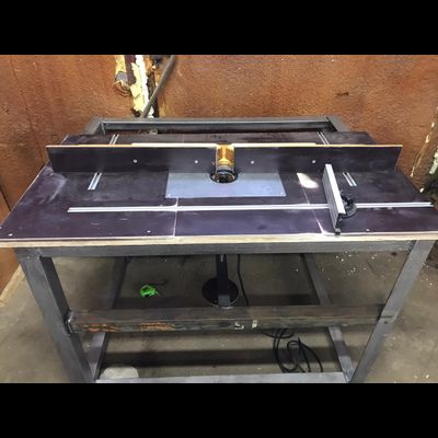 Пластина под MAKITA 3612C / M3600 для установки фрезера в стол 350*250 ММ. с гравировкой линеек