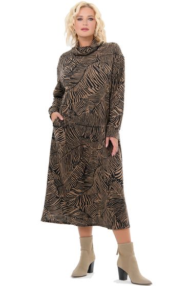 Платье свободного силуэта из джерси арт.  2937906  (цвет каштаново-черный) Размеры 48-80