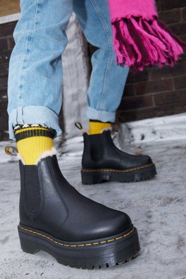 Зимние Dr.Martens с мехом на ноге