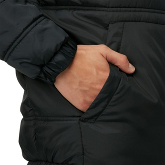 Куртка Asics PADDED JACKET M PERFORMANCE BLACK 2031C504-001 Черная фото кармана