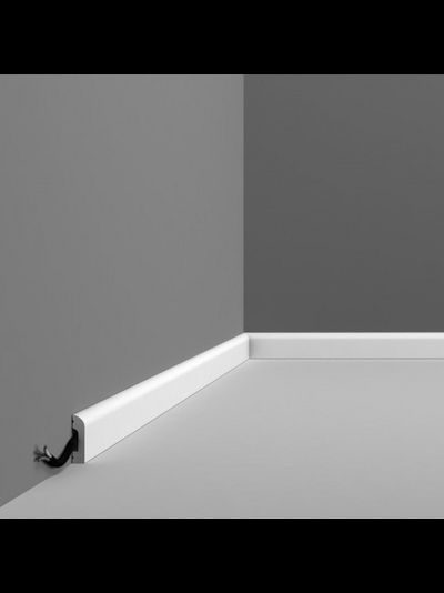 Напольный плинтус из дюрополимера Orac Decor - Axxent (Орак Декор - Акцент) SX182