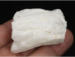 Петалит, коллекционный образец, Бразилия (40*23*22 мм, 34 г) №35001