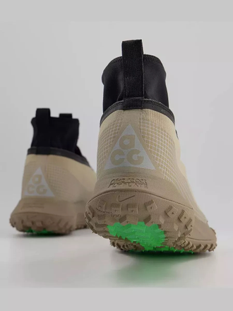 Nike ACG Mountain Fly Gore-Tex Beige Утепленные