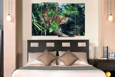 Модульная картина "Леопард на дереве"