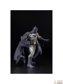 Фигурка 1/6 Бэтмен (Batman)