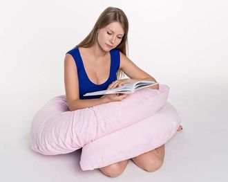 Подушка свободной формы Банан с 220 х 40 (холлофайбер ), сатин страйп цвет Розовый