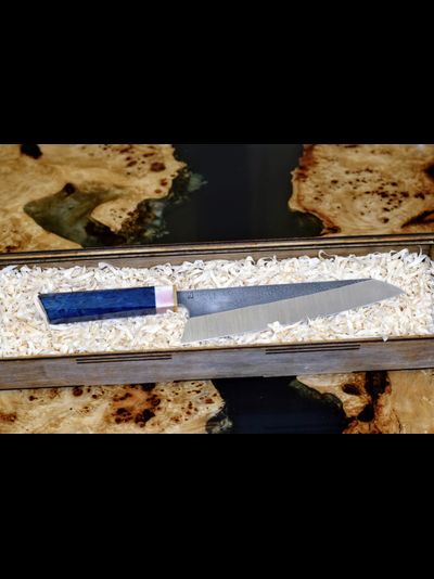 Нож ручной работы Gyuto Y82 / сталь D2 / карельская береза / синий
