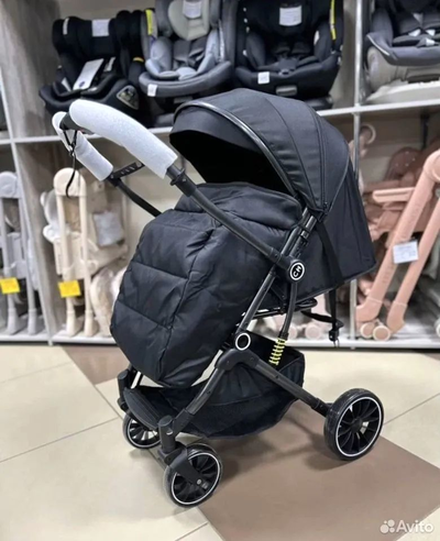 Детская коляска Luxmom 525 Черный (перекидная ручка)