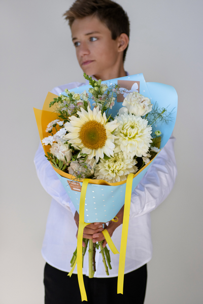 Букет цветов для учителя / воспитателя  № 863