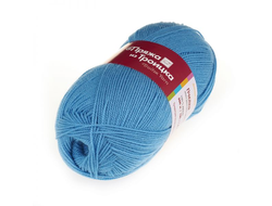 Пряжа для вязания  Пчелка 100% акрил, вес мотка - 100 г, длина нити - 500 м. спицы №2. цвет голубой