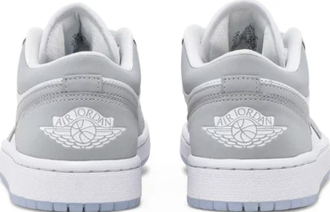 Nike Air Jordan Retro 1 Low Wolf Grey W (Серые) новые