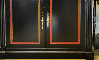 Библиотека модульная с лестницей с нижней тумбой.