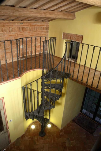 Винтовая лестница для дома и улицы 2010M TR