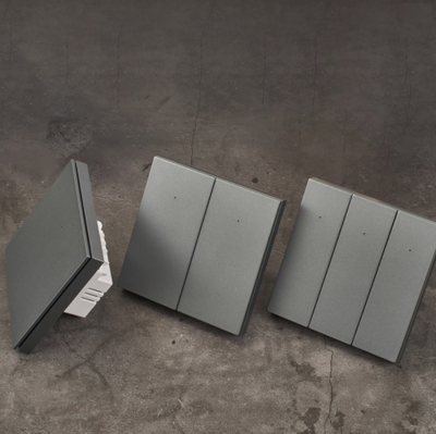 Умный Wi-Fi выключатель ROXIMO трехклавишный, серый SWBTN01-3S