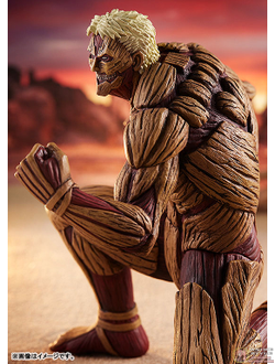 Фигурка Бронированный Титан (Armored Titan Ver. Pop Up Parade)