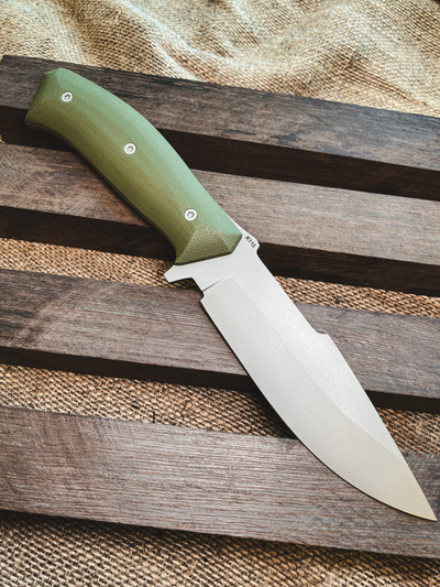 нож Егерь сталь AUS10, рукоять G10, цвет олива