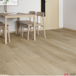 Кварцвиниловая плитка Art East Tile Click Ясень Антиб 45-06 купить на vinyl-laminat.ru