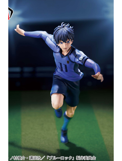 Фигурка Ёити Исаги (Yoichi Isagi Bandai Spirits ver.2)