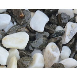 Бело-зелёная мраморная крошка галтованная, фракция 20-40 мм