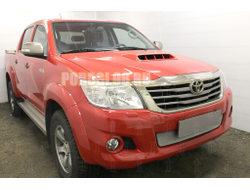 Защита радиатора Toyota Hilux 2011-2015 chrome