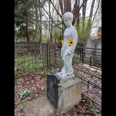 ЭКСКУРСИЯ "ИСТОРИЯ И ЛЕГЕНДЫ ПЯТНИЦКОГО НЕКРОПОЛЯ"