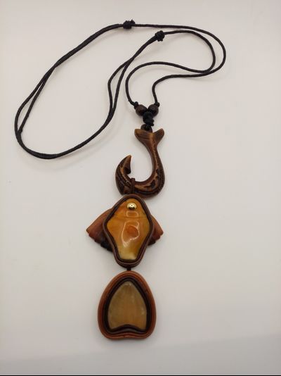 Подвеска ручная работа.