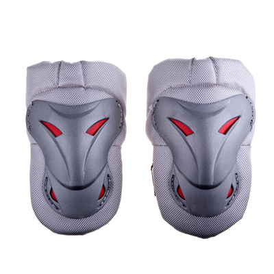 Комплект защиты для взрослых Alpha Caprice H501B Silver M