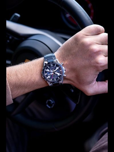 Часы Casio Edifice EQB-2000DC-1A