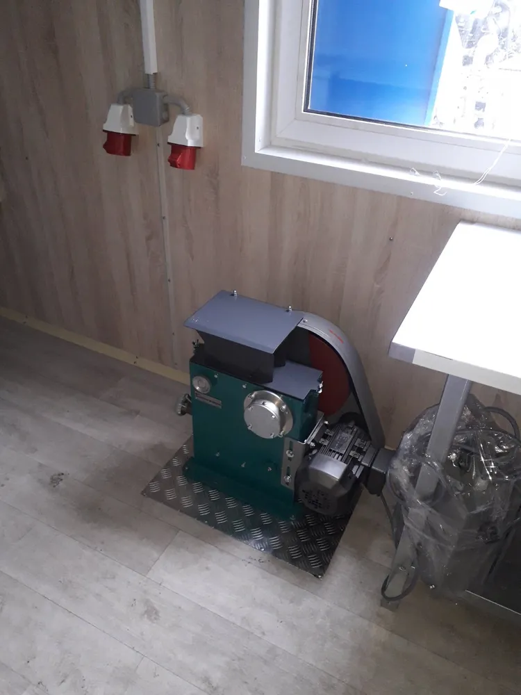 ДРОБИЛКА ЩЕКОВАЯ ЛАБОРАТОРНАЯ ЩД 6