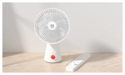 Портативный настольный вентилятор Xiaomi Mijia Desktop Fan 4000mAh (ZMYDFS01DM) белый