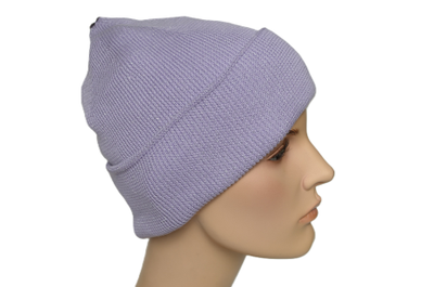 Шапка вязаная сиреневая