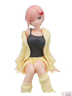 Фигурка Итика Накано (Ichika Nakano Kutsurogi Roomwear ver. Noodle Stopper)