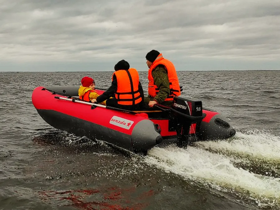 Zvezda 360 Катамаран